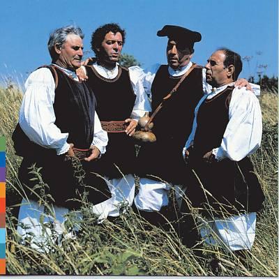 Cover's Amore e Mama